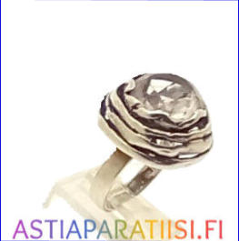 FINNISH DESIGN ,Vintage upea Vuorikristallilla kivi,Design:Reino Saastamoinen,helsinki 1967, sterlinghopeaa Pitoisuus 916,Kunto: hyv�,165 mm,hinta 170,� (sis. alv) (Tuote nro Item 135DK)